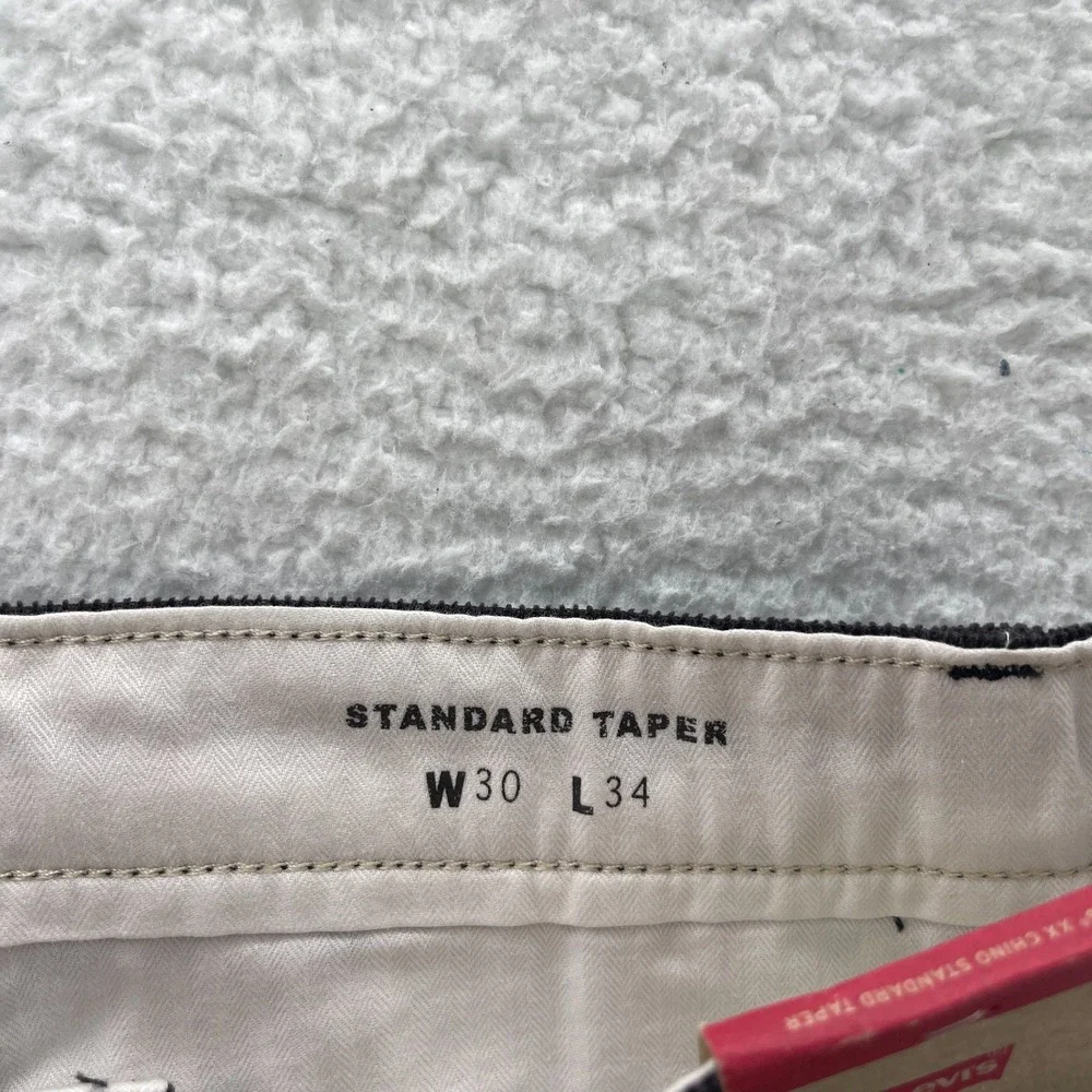 Levis Pants Mens 30x34 Black XX Chino Standard Taper Corduroy Pinwale Preppy NEW